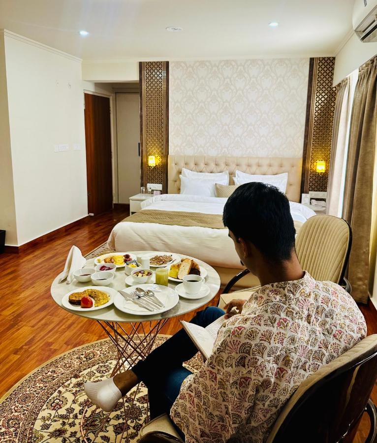 Hotel Amayra ジャイプール エクステリア 写真